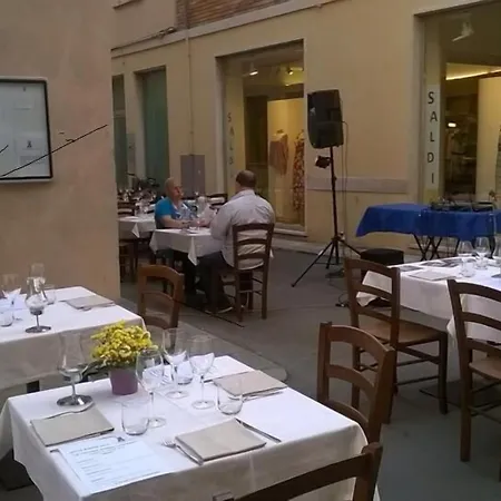 San Fiorenzo 3* フィオレンツオーラ・ダルダ